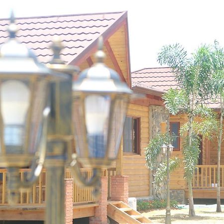 Carmen Hotel & Villas Jarabacoa Extérieur photo